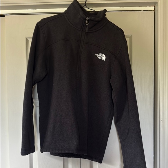 The North Face Black Fleece Pullover - Picture 1 of 5